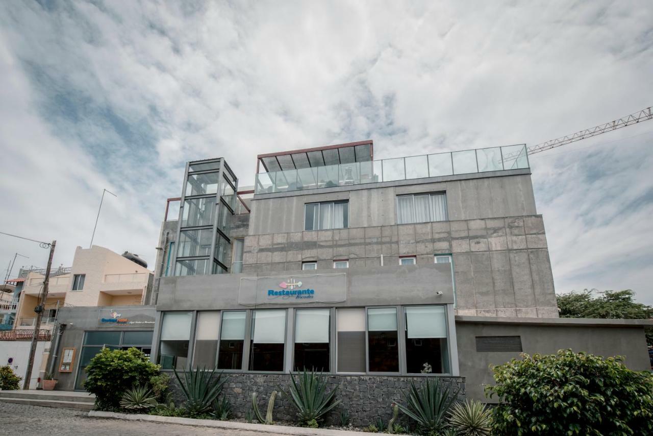 Boutique Hotel Pescador Praia Bagian luar foto